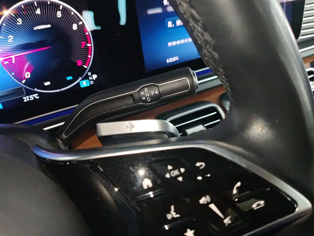 Mercedes-Benz GLE 2024 GLE 450 4MATIC Fashion фото 10