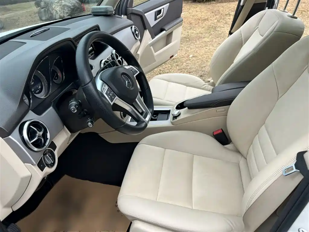 Mercedes-Benz GLK-Class 2015 GLK 300 4MATIC Fashion Ultimate Edition фото 19