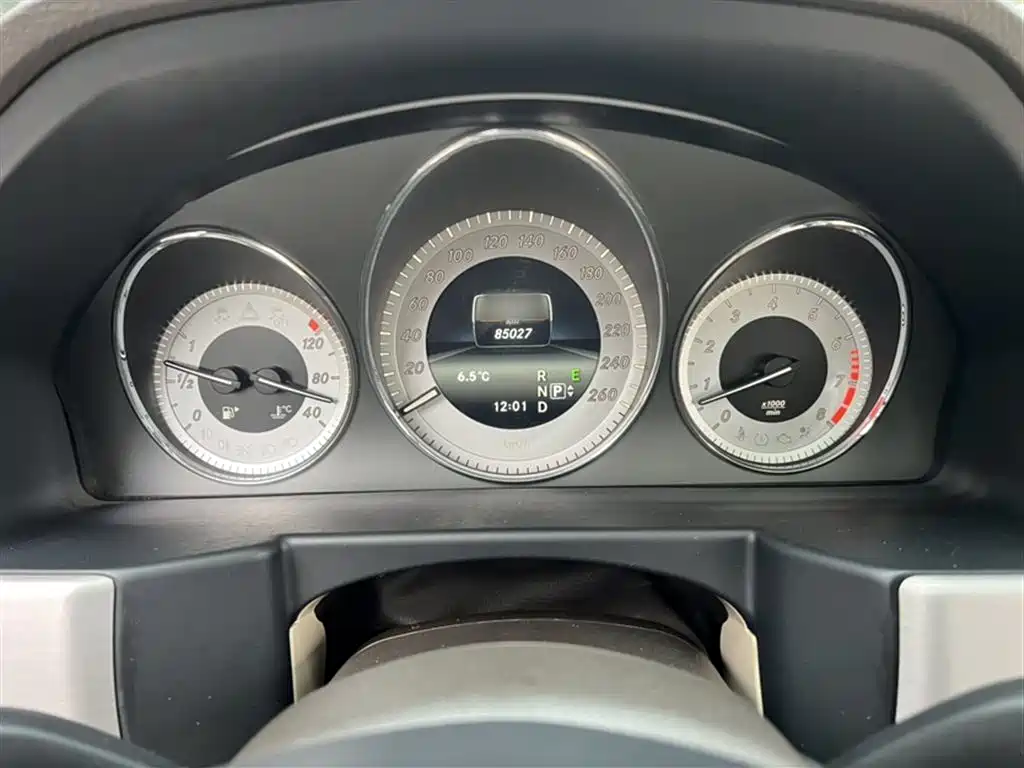 Mercedes-Benz GLK-Class 2015 GLK 300 4MATIC Fashion Ultimate Edition фото 16