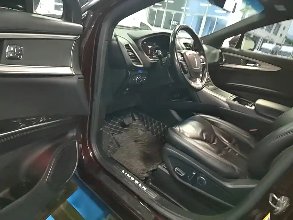 Lincoln Nautilus (Import) 2019 2019 2.0T 2WD Premium Edition China VI