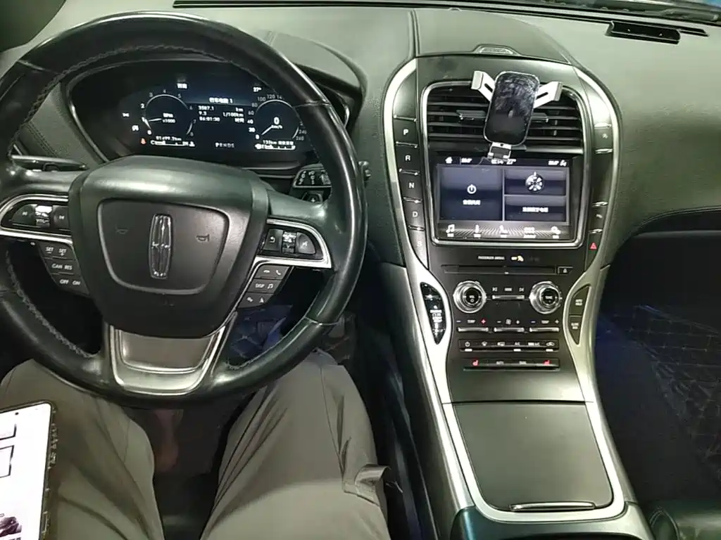 Lincoln Nautilus (Import) 2019 2019 2.0T 2WD Premium Edition China VI