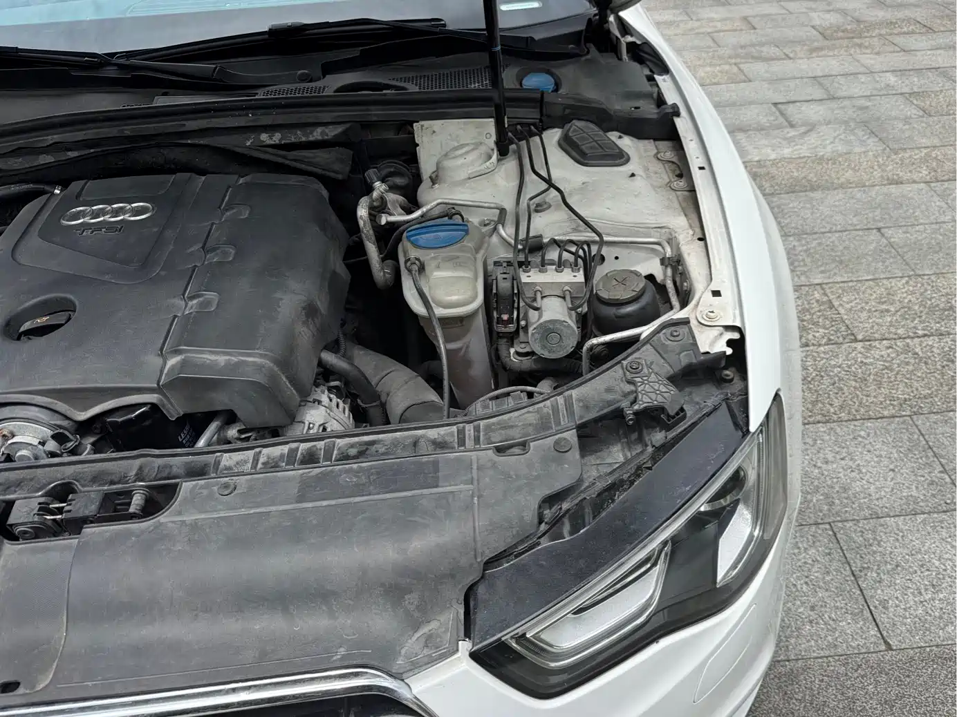 Audi A5 (Import) 2010 2.0TFSI Sportback Comfort фото 27