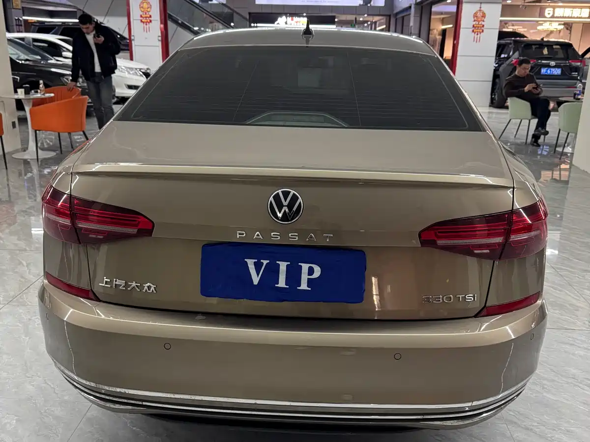 Volkswagen Passat 2021 Model 330TSI Elite Edition фото 6