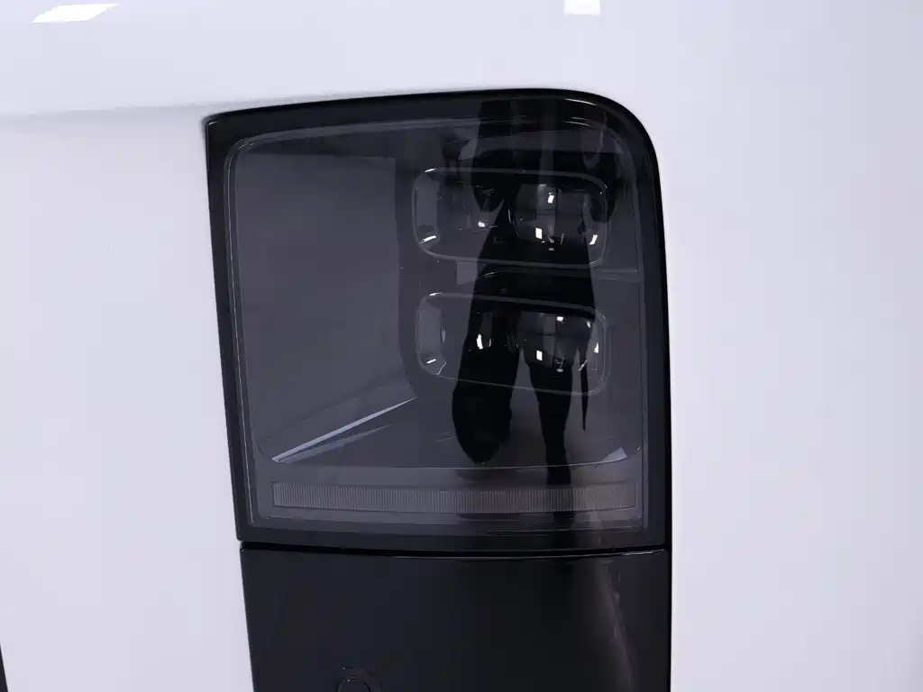 Li Auto i6 2025 2025 4WD Base Model