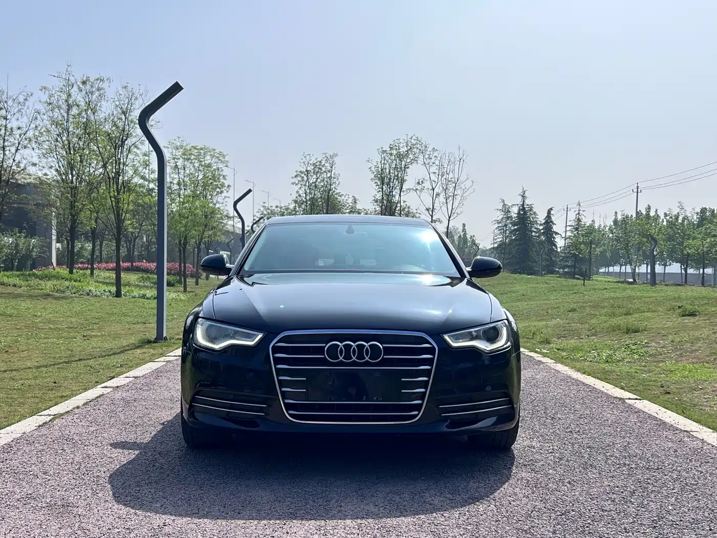 Audi A6L 2014 30 FSI Technology фото 2