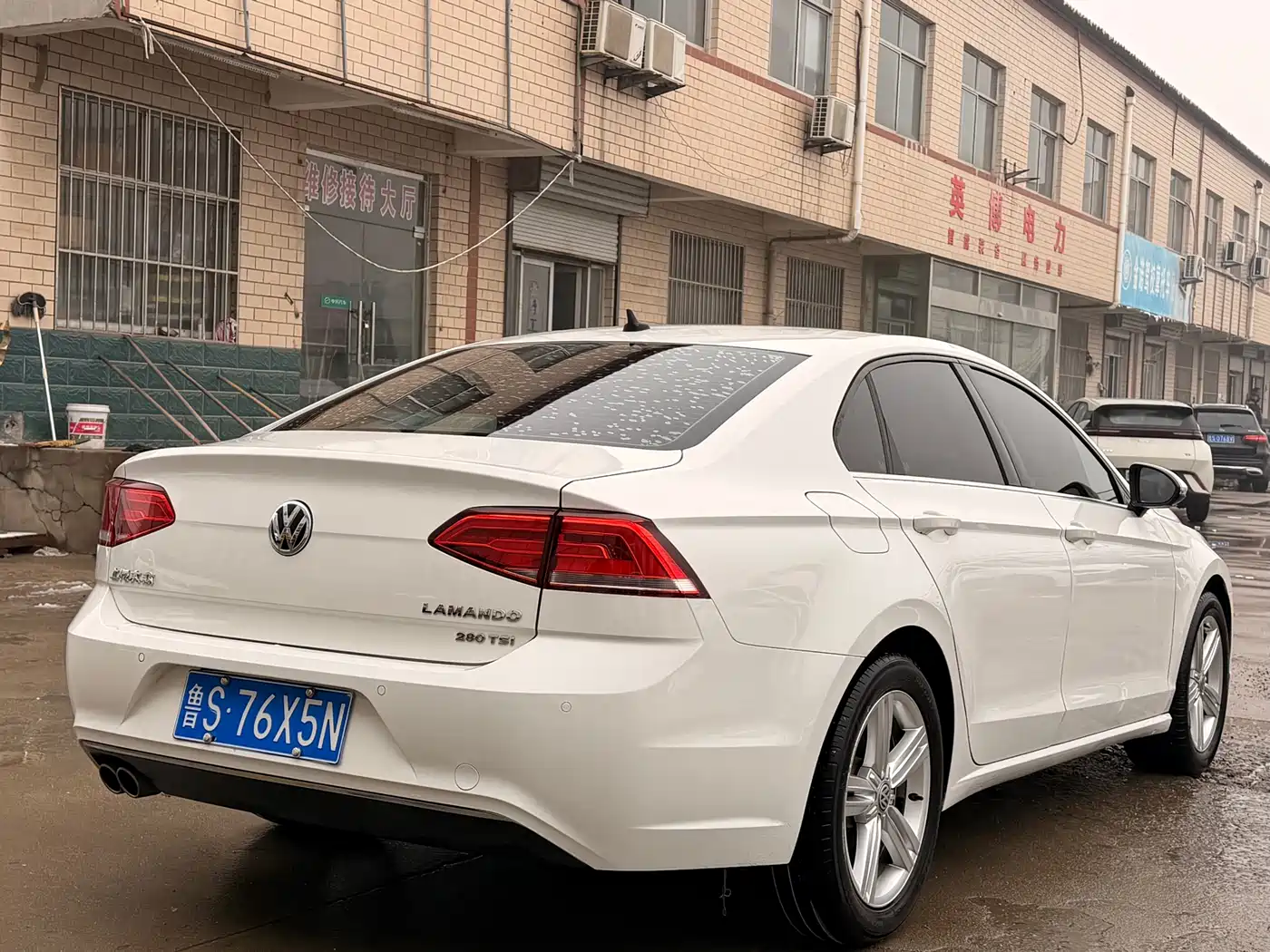 Volkswagen Lamando 2018 280TSI DSG Comfort Edition фото 6