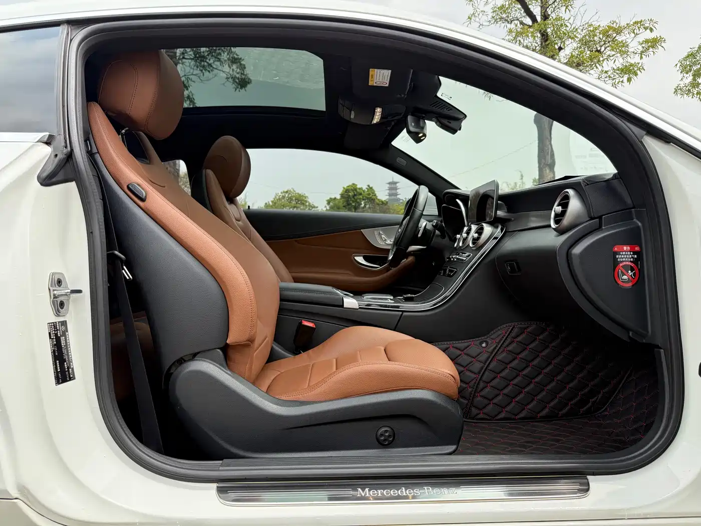 MERCEDES-BENZ C CLASS