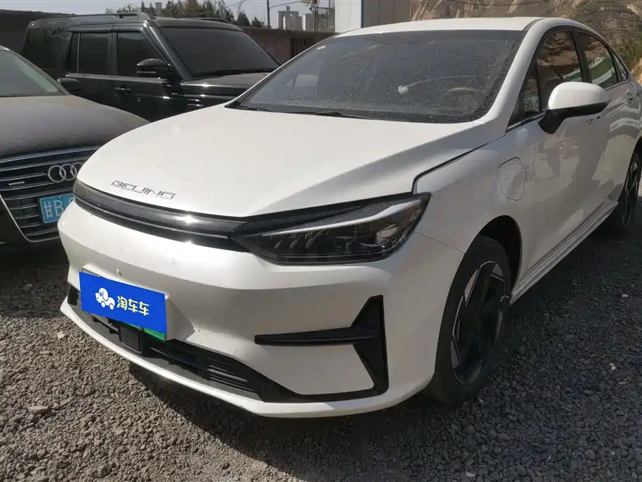 BAIC BEIJING EU5 PLUS