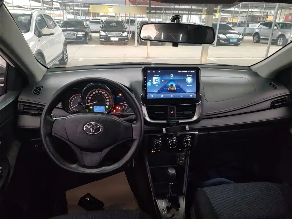 Toyota YARiS L Zhi Xiang 2021 1.5L CVT Leading Edition фото 6