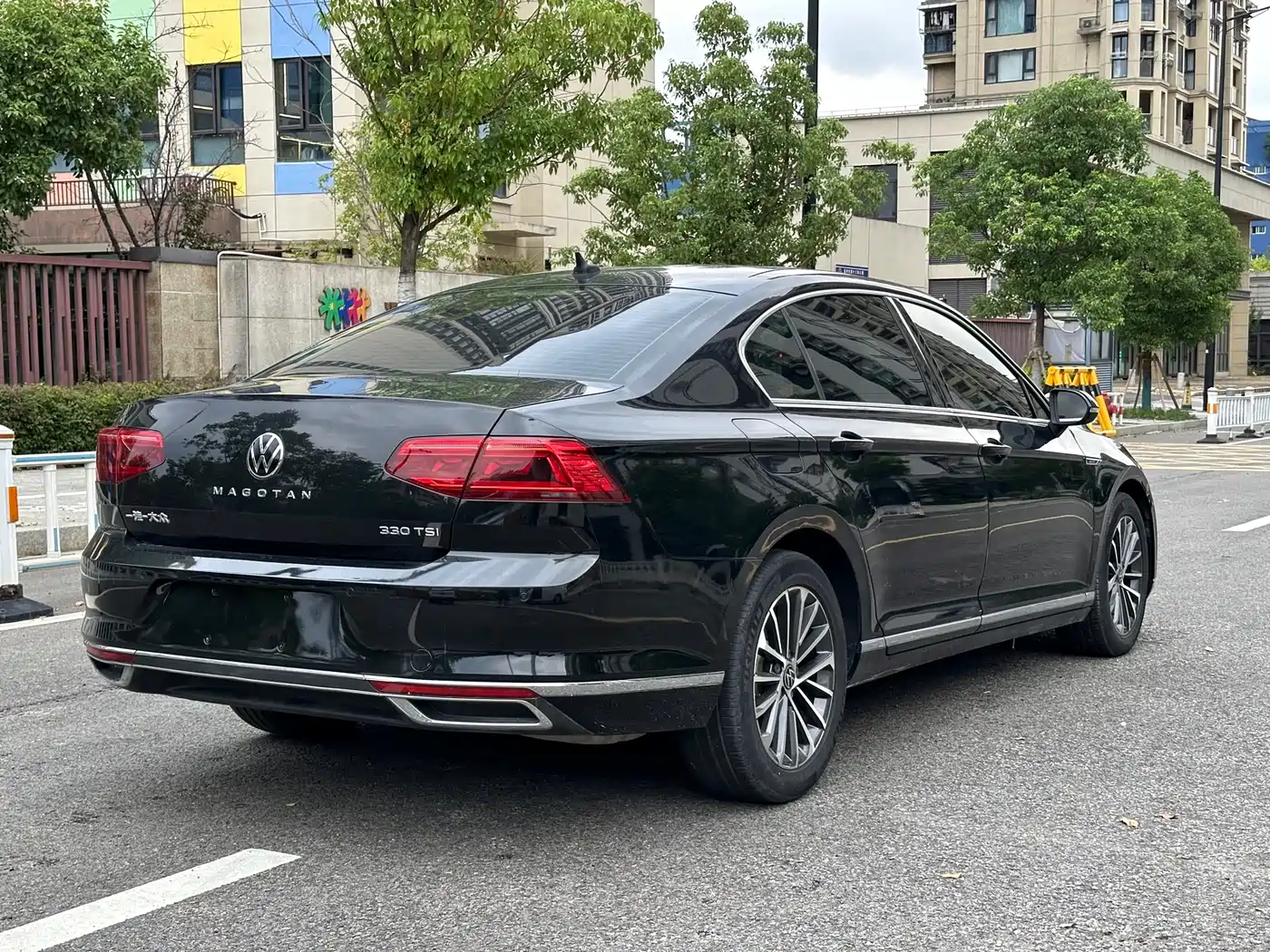 Volkswagen Magotan 2020 330TSI DSG Luxury фото 23