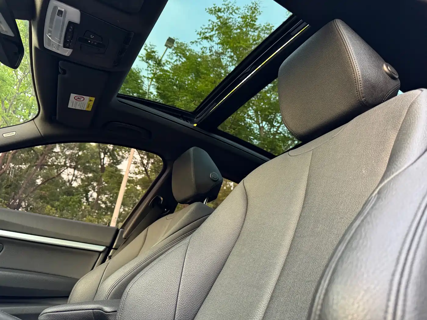 BMW 3 Series GT 2020 320i M Sport Package фото 18