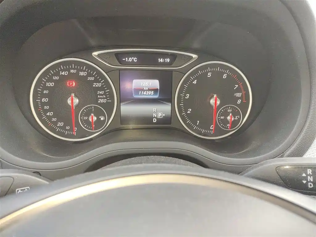 Mercedes-Benz B-Class 2019 B 200 Fashion фото 12