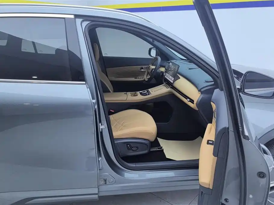 GEELY GALAXY GALAXY STARSHIP 7 EM I