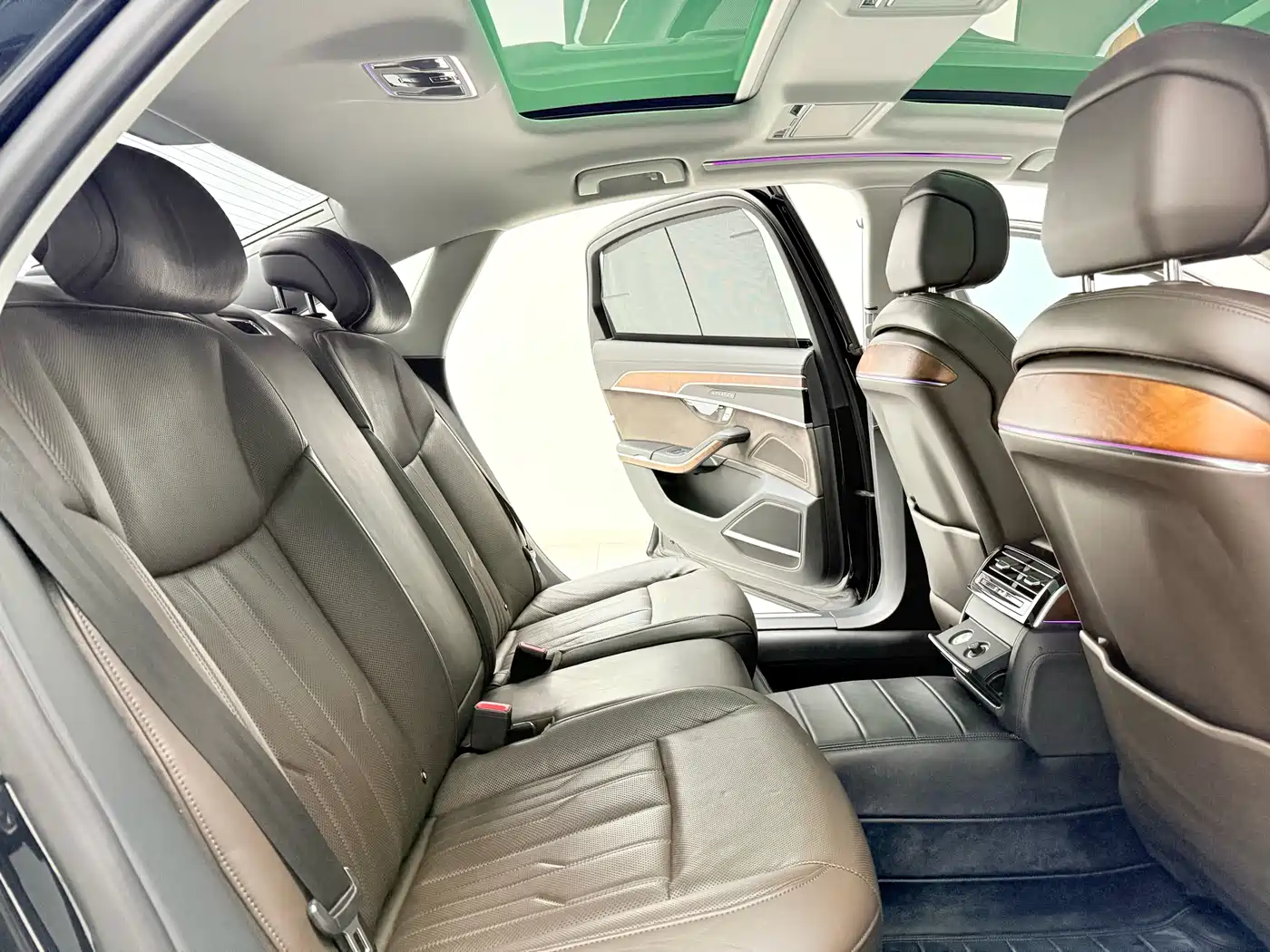 Audi A8 2019 Plus A8L 55 TFSI quattro Luxury фото 9