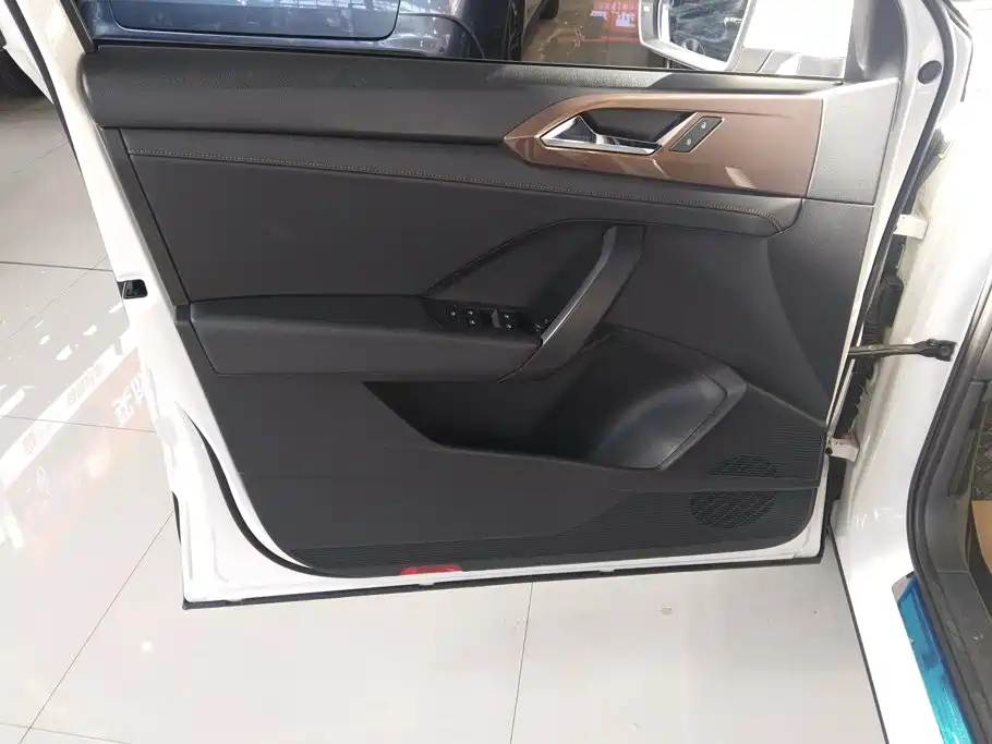 Volkswagen Tharu 2019 2019 280TSI 2WD Comfort Edition China V
