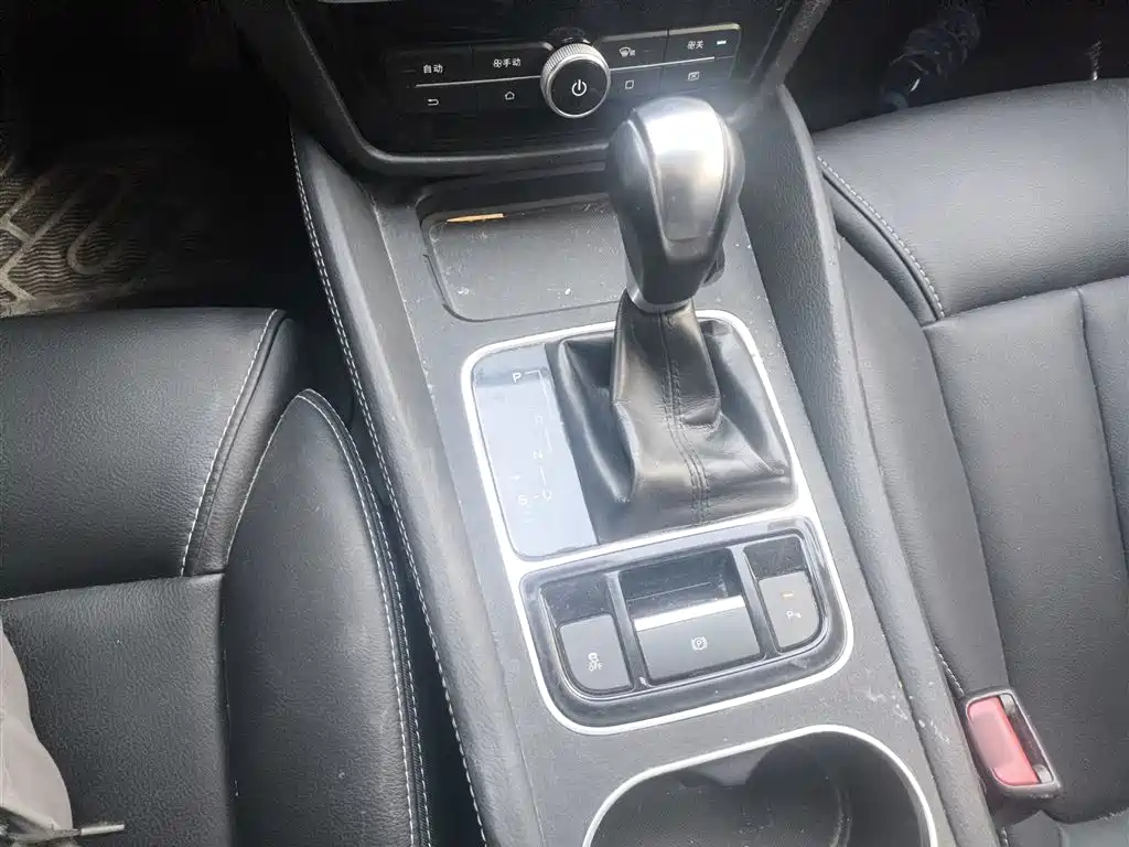 BYD Song MAX 2017 1.5T Auto Smart Elite 7-Seater фото 14