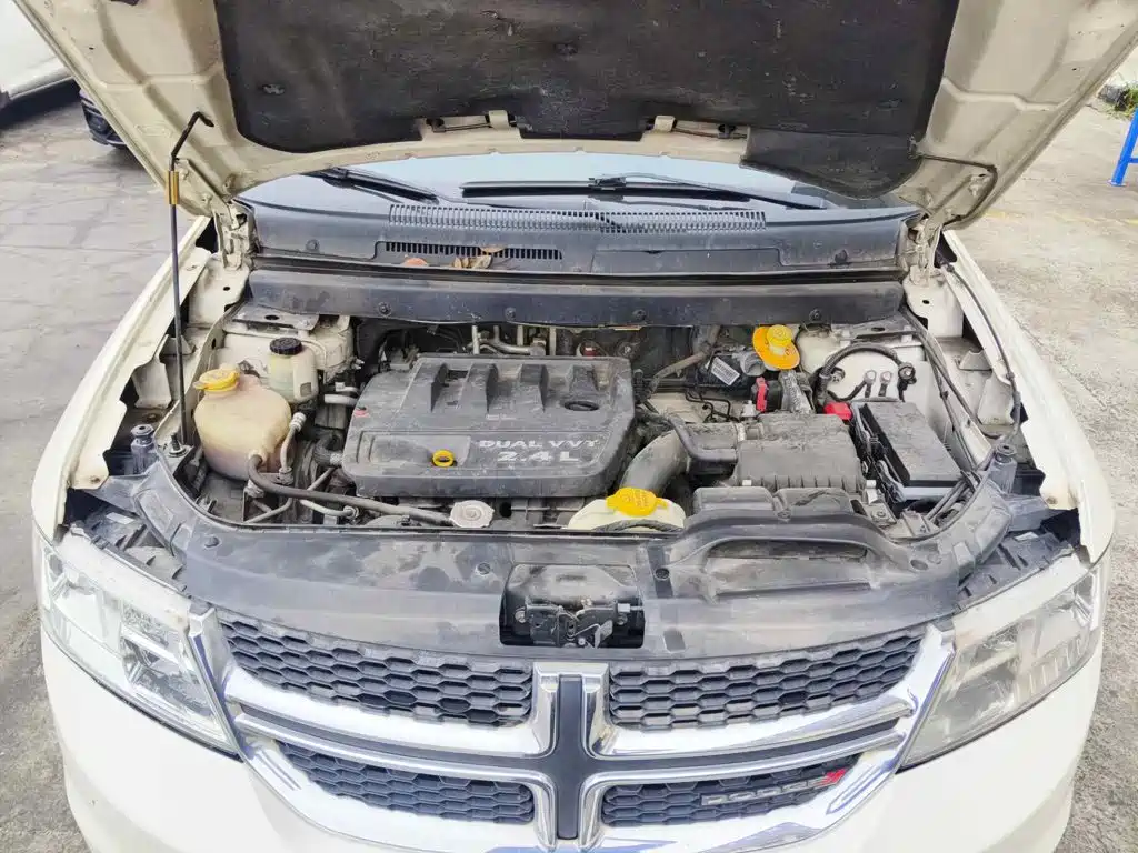 Dodge Journey 2014 2013 Model 2.4L 2WD Premium Edition