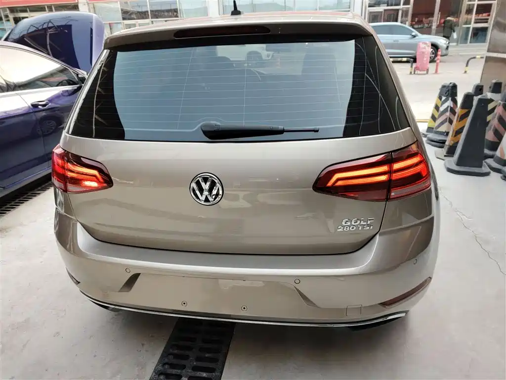 Volkswagen Golf 2019 280TSI DSG Comfort China VI фото 22