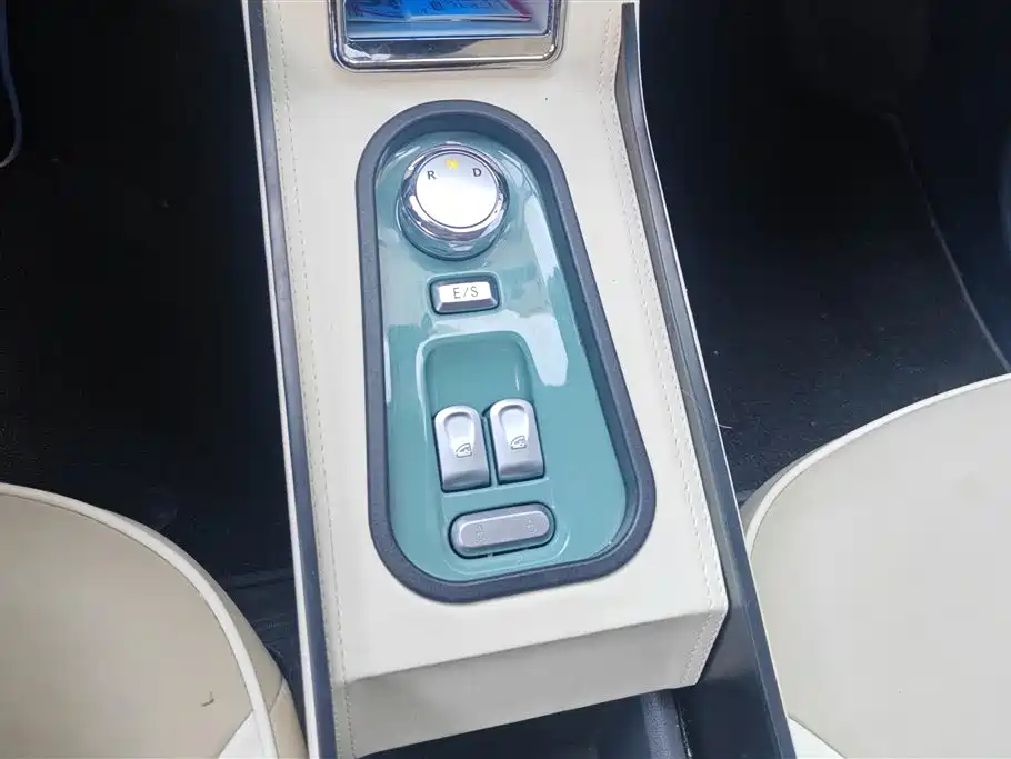 CHANGAN CHANGAN LUMIN