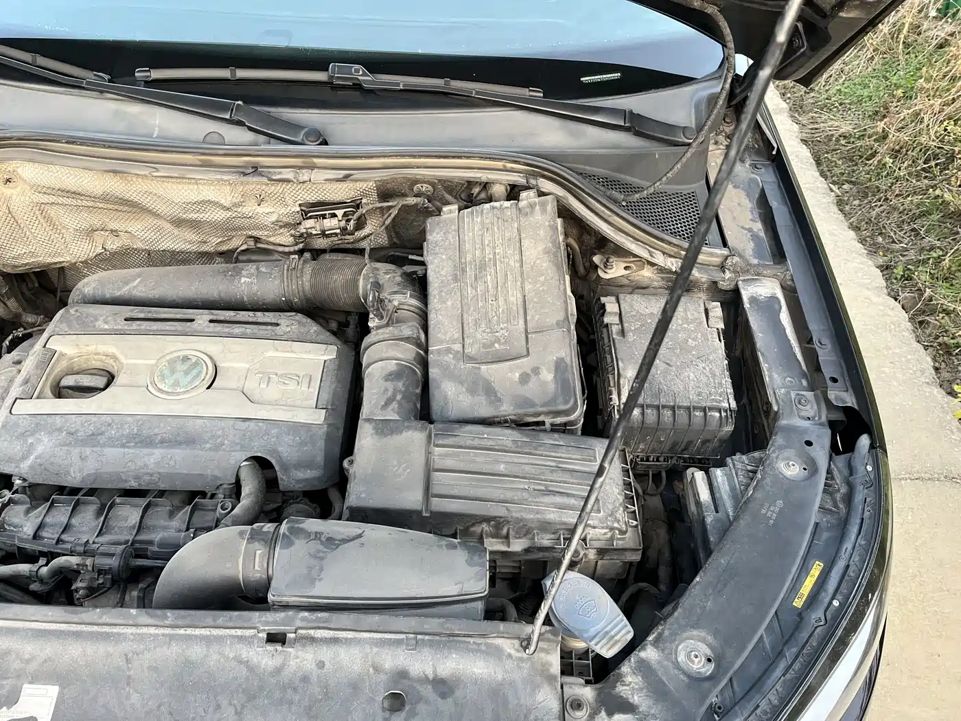 Volkswagen Tiguan 2016 Model 300TSI Automatic 2WD Trend Edition фото 6