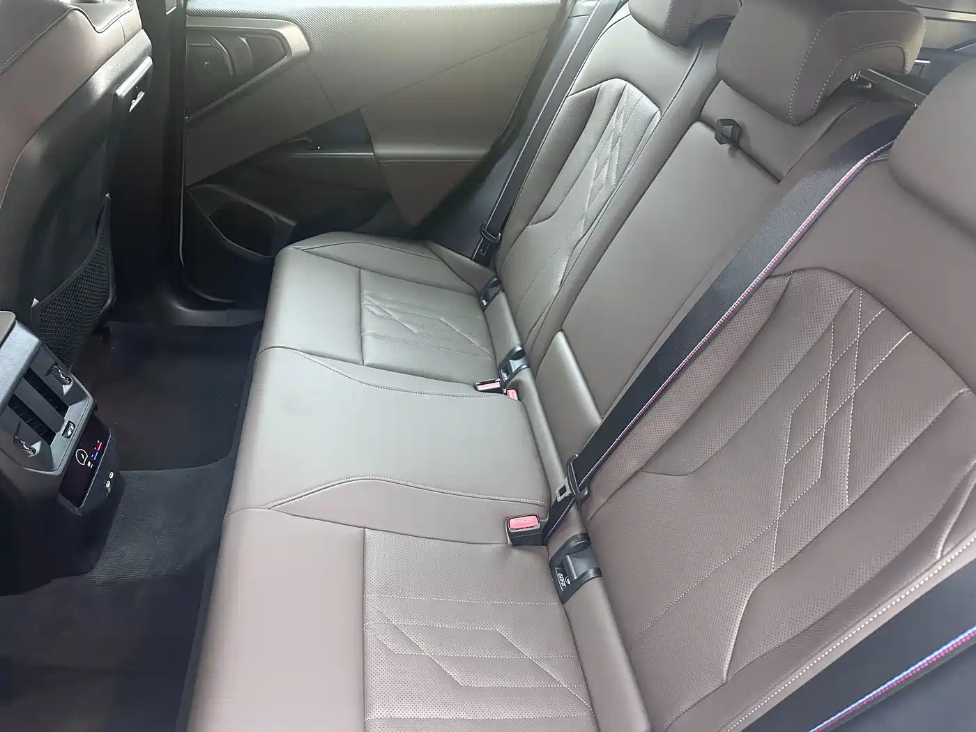 BMW X3 M50 2025 2024 M50 xDrive