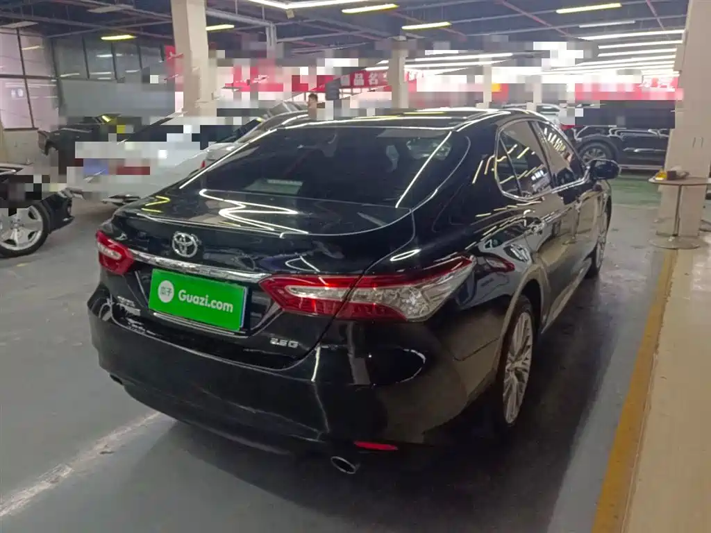 Toyota Camry 2018 2.5G Luxury Edition фото 5
