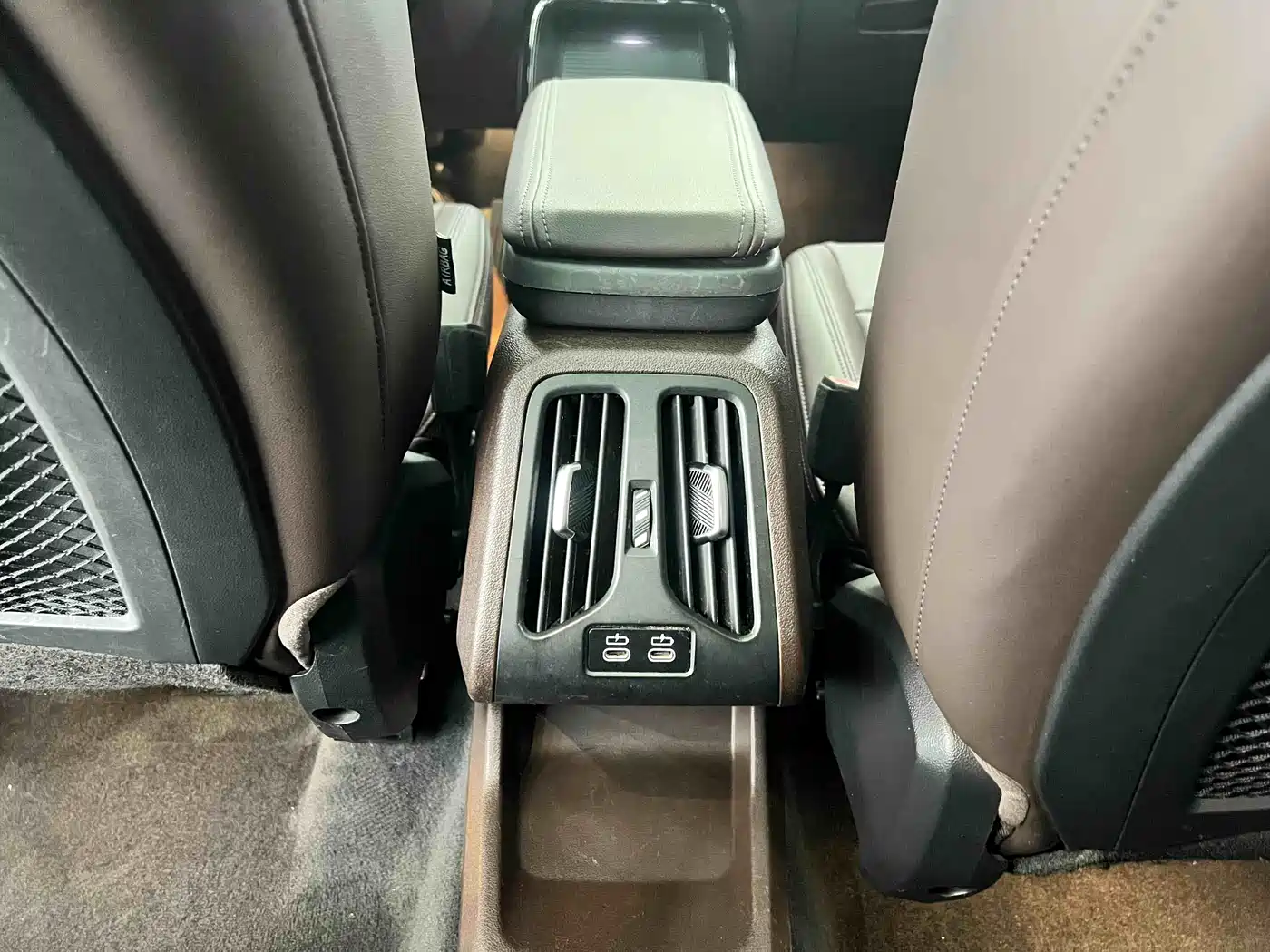 BMW X1 2023 sDrive20Li X Design Package фото 20