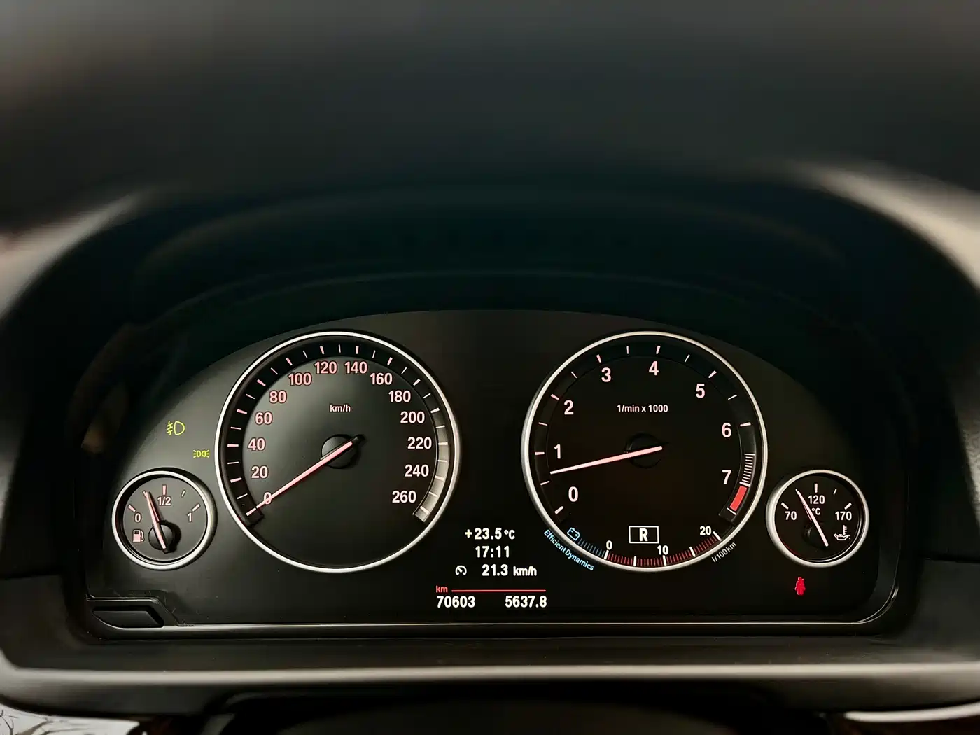 BMW 5 Series 2012 523Li Leadership фото 13