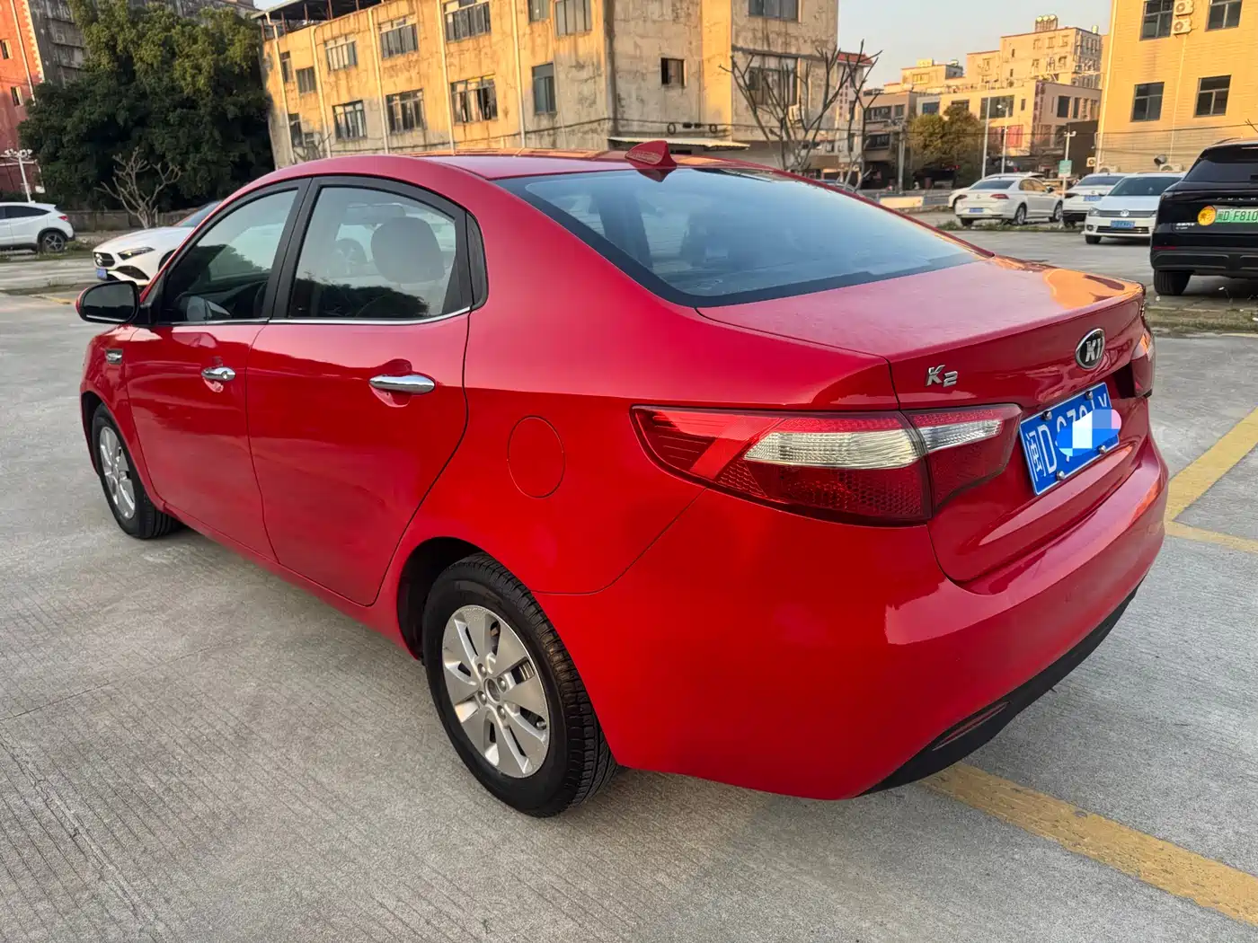 Kia K2 2012 Sedan 1.4L AT TOP Commemorative Edition фото 4