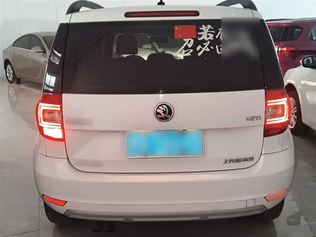 Škoda Yeti 2017 TSI280 DSG Advance фото 6