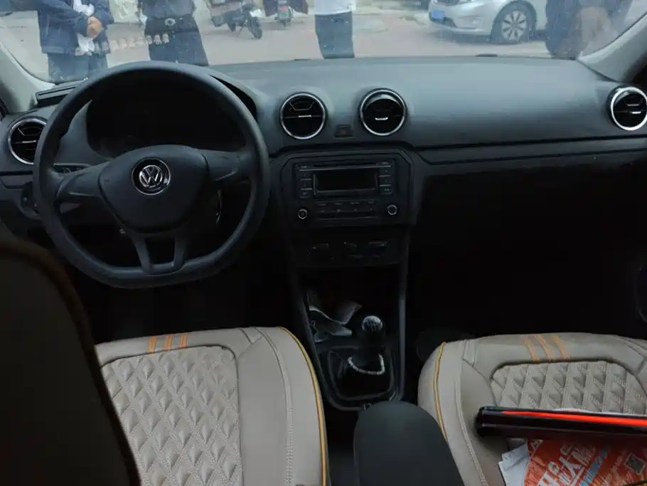 Volkswagen Jetta 2019 2019 Dream Edition 1.4L Manual Fashion