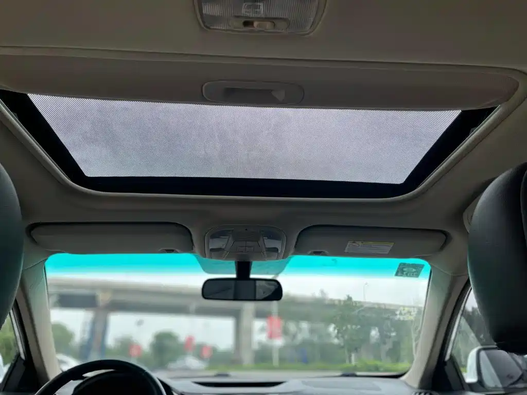 BYD E5