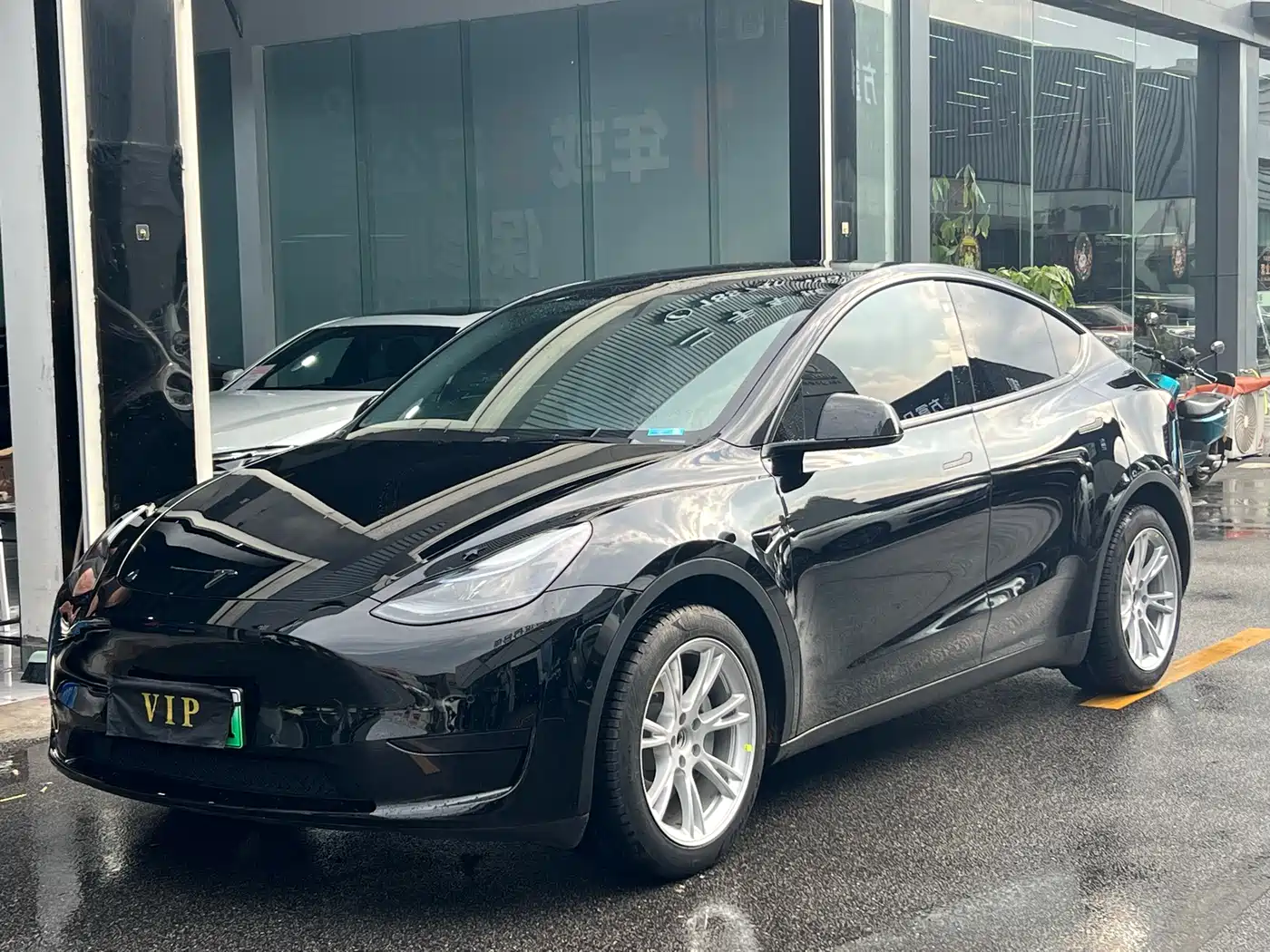 Tesla Model Y 2022