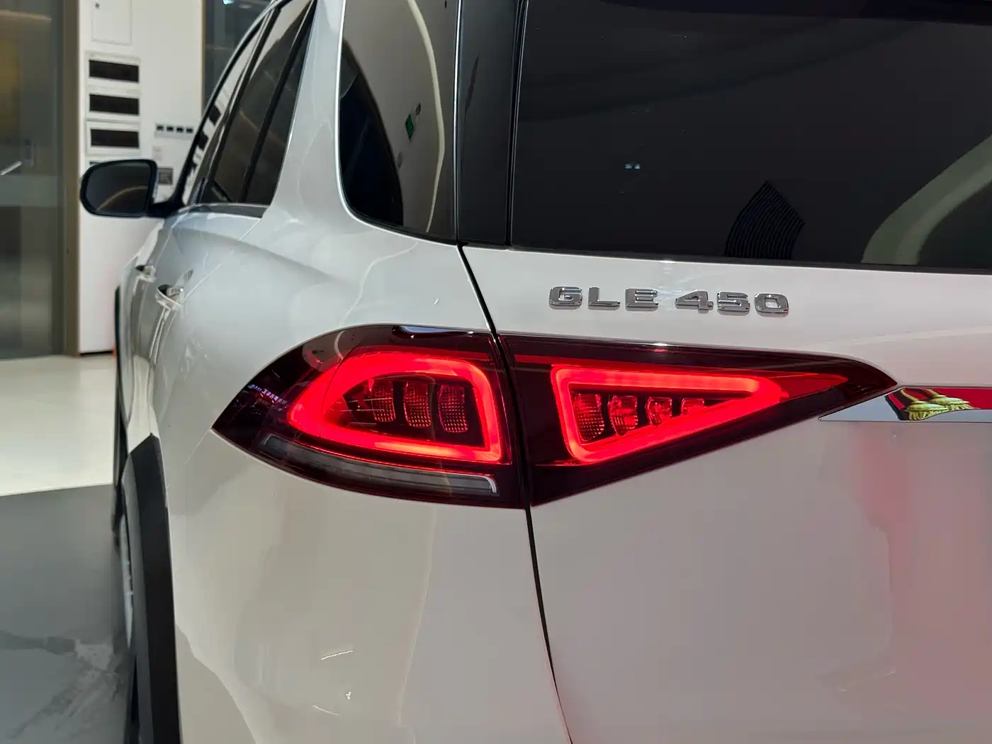Mercedes-Benz GLE 2022 GLE 450 4MATIC Fashion фото 4