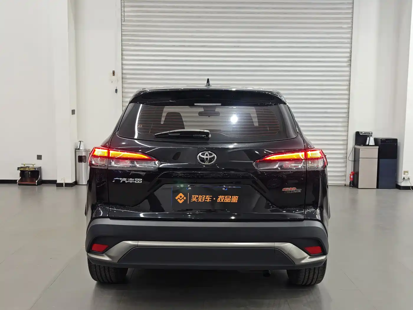 Toyota Frontlander 2022 2.0L CVT Luxury PLUS Edition фото 4