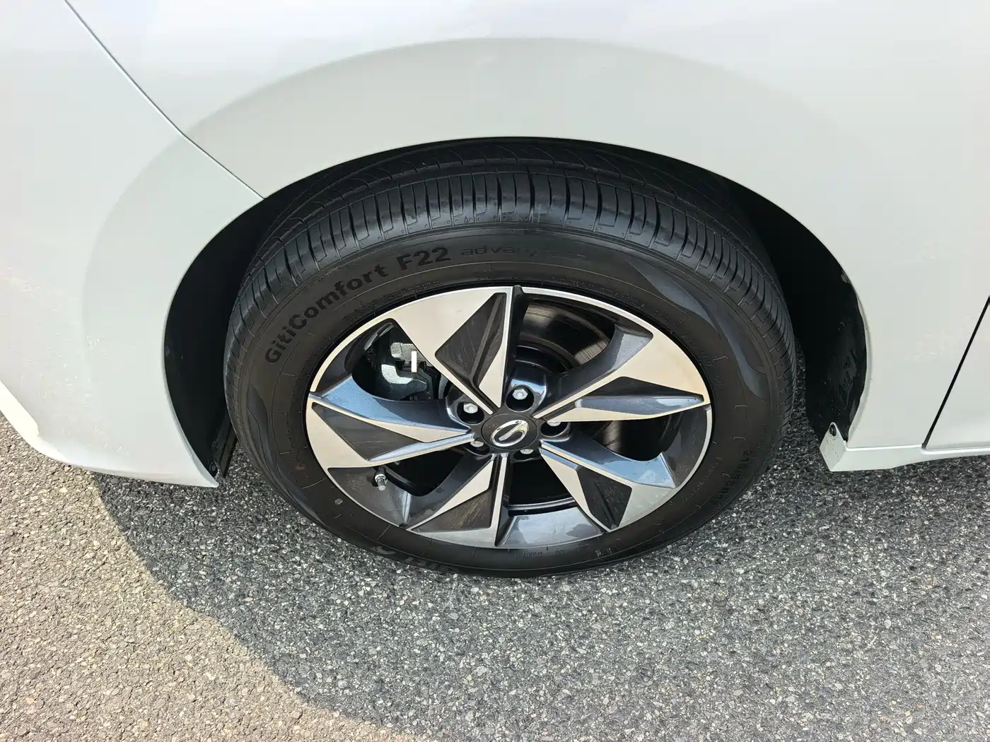 GAC Trumpchi Trumpchi M6 2023 PRO 270T DCT Premium Edition фото 12