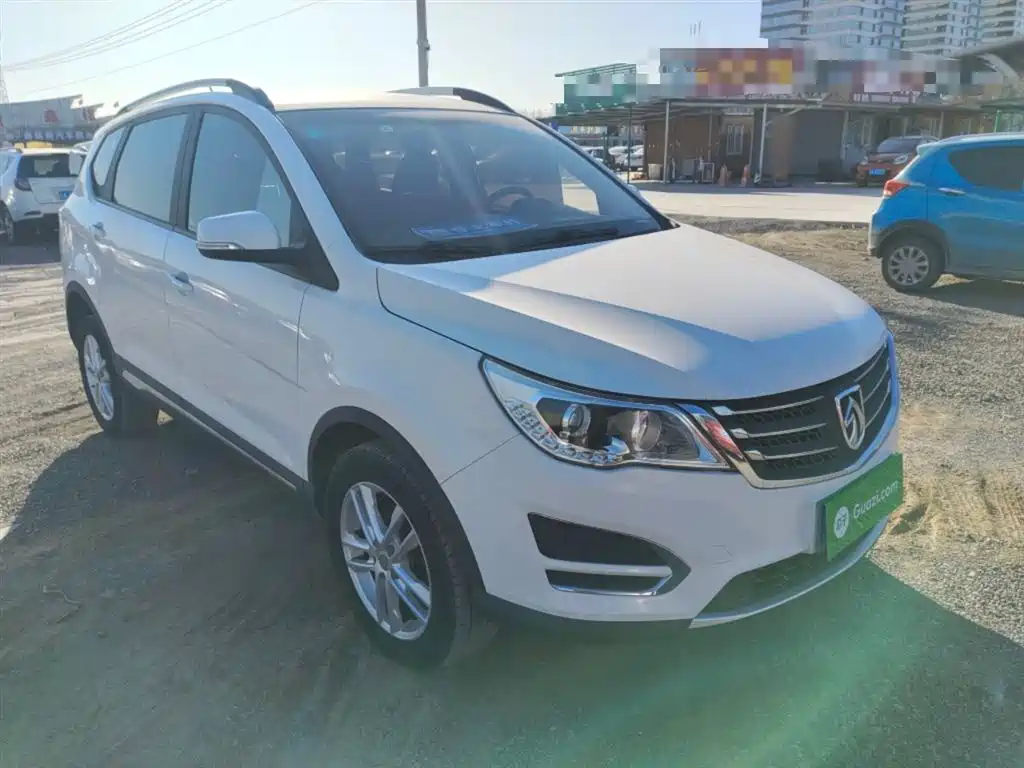 Baojun 560 2017 2016 1.8L Manual Value