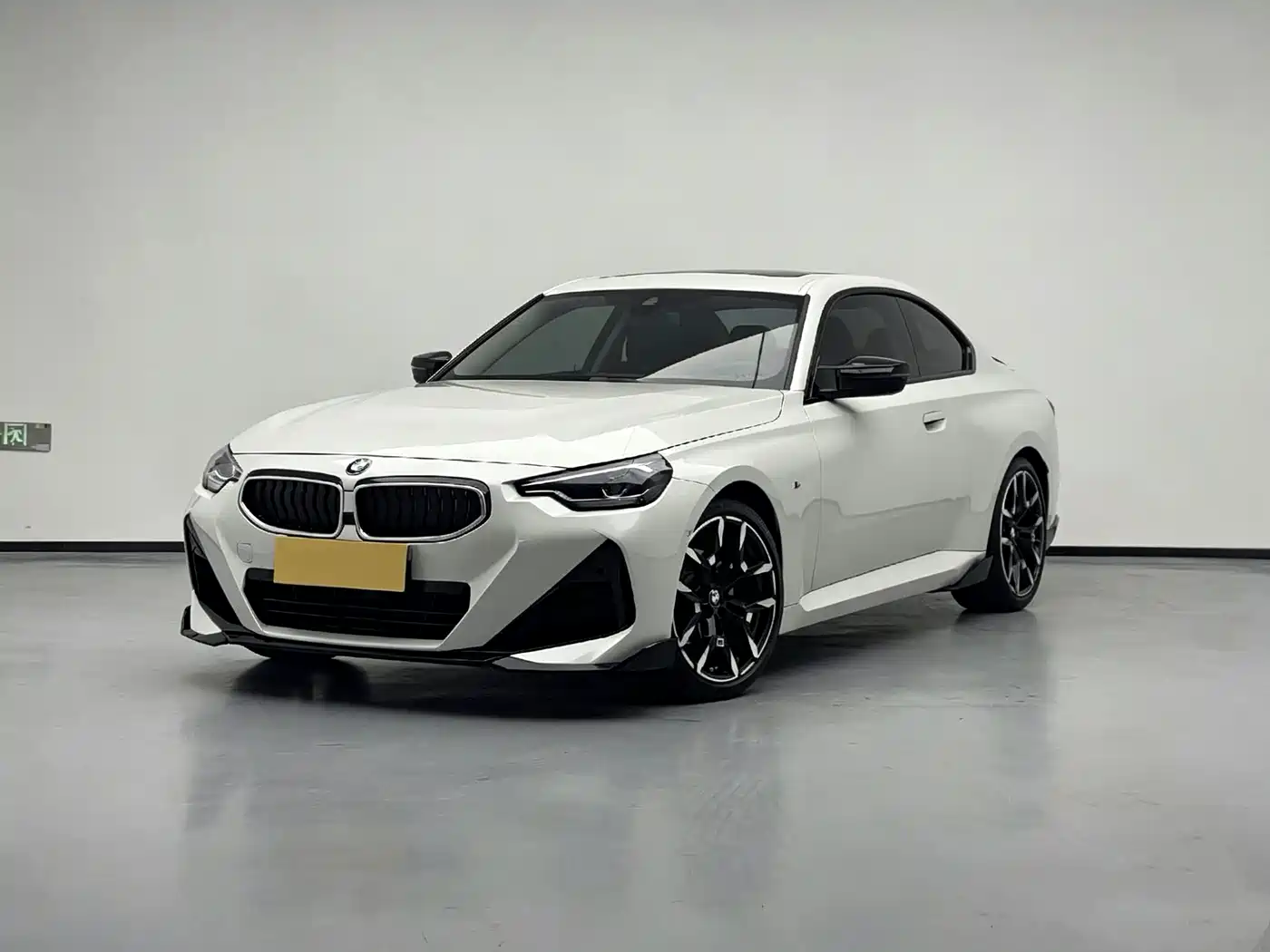 BMW 2 Series (Import), 2026 год