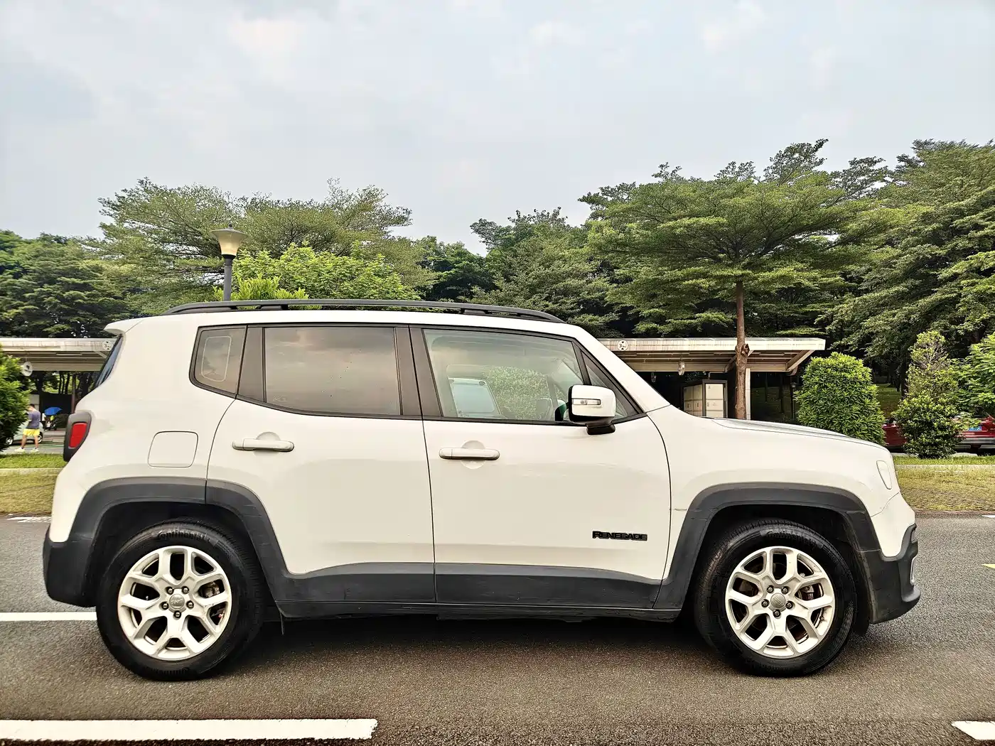 Jeep Renegade 2017 2016 1.4T Automatic High-Energy Edition