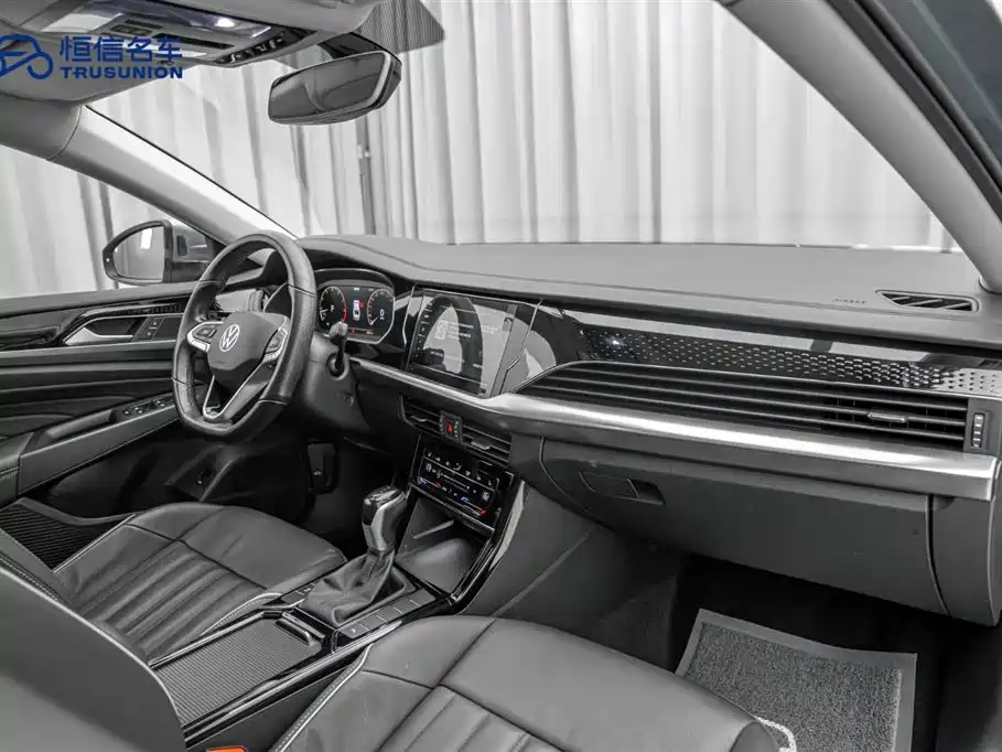 Volkswagen Passat 2022 330TSI Starlight Elite Edition фото 14
