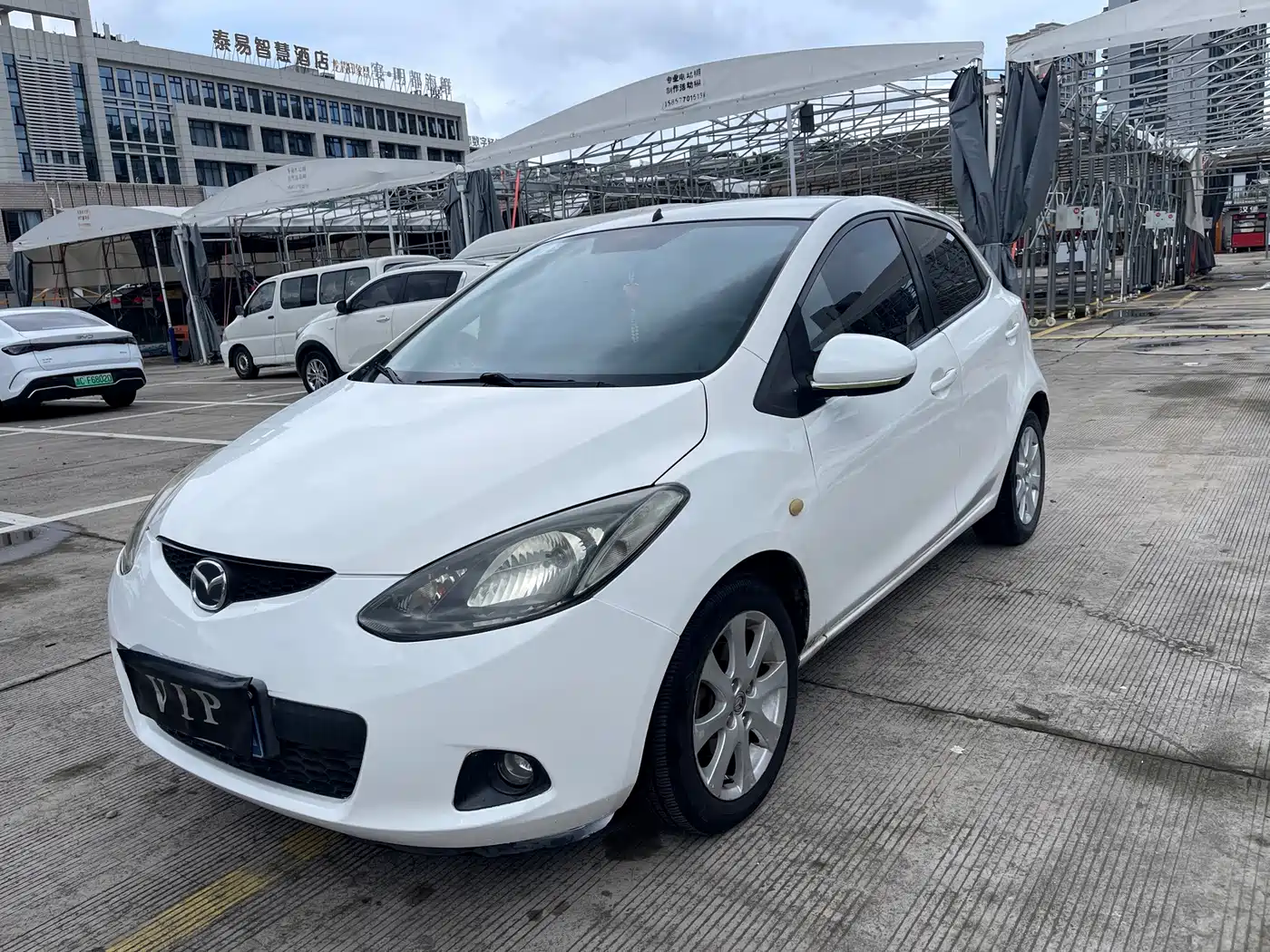 Mazda 2 2011 2012 Hatchback Dynamic 1.5L Automatic Value Edition