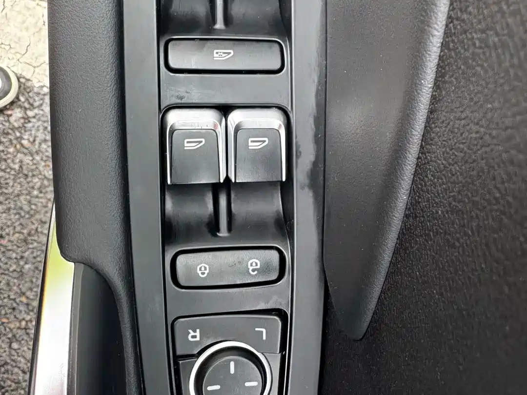 GEELY AUTOMOBILE BOYUE