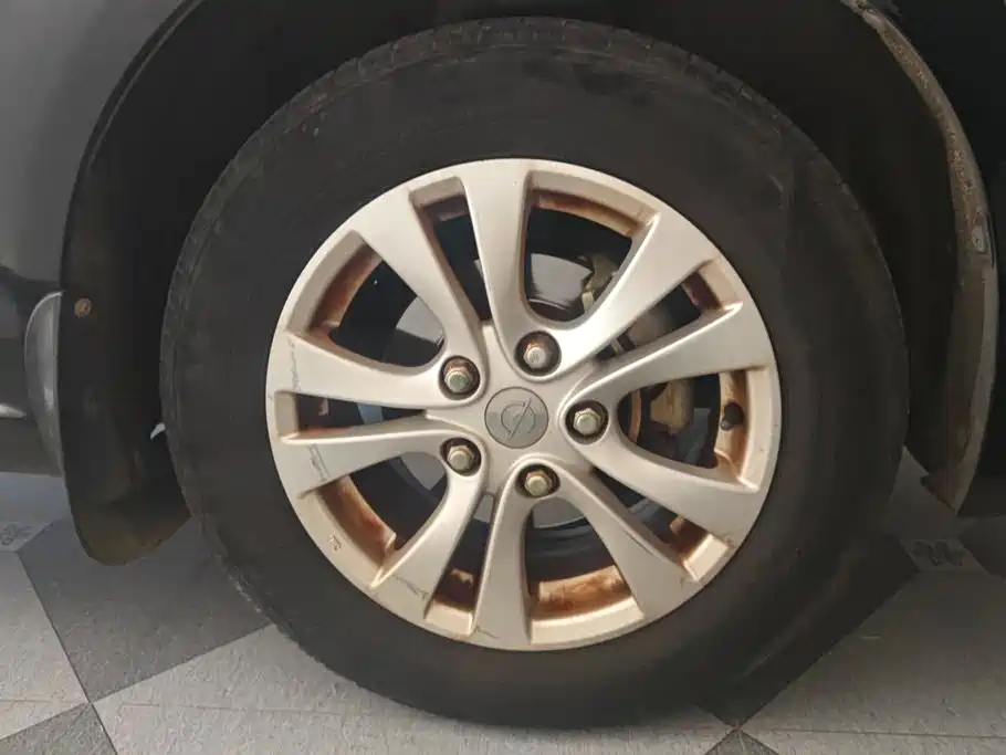 Haima Familia 2015 2014 M5 1.6L Manual Fashion