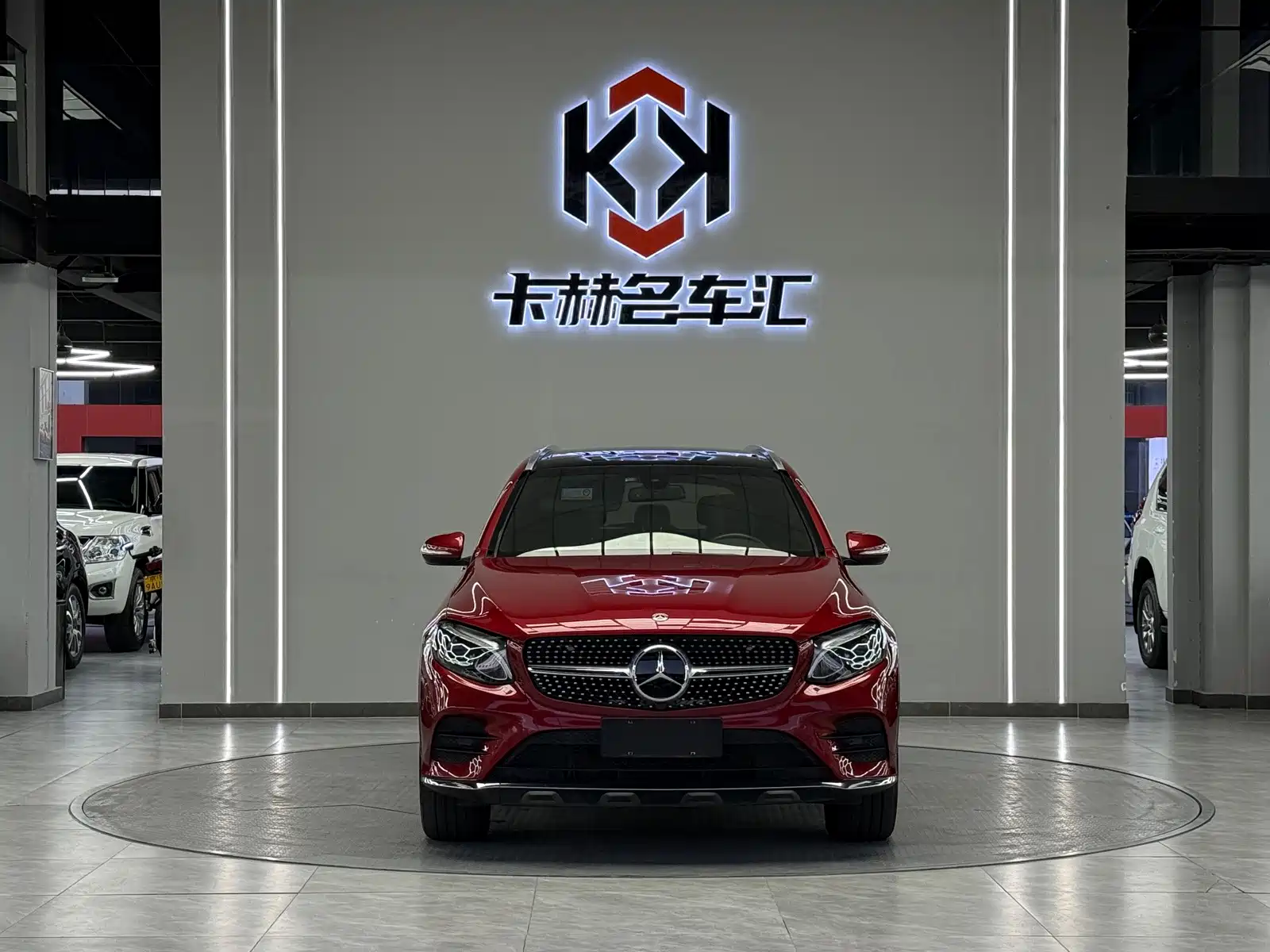 Фото 2 - Mercedes-Benz GLC
