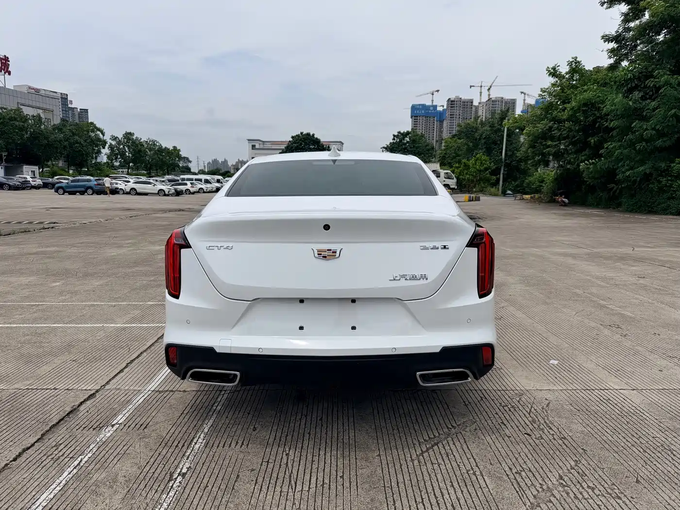 Cadillac CT4 2024 2022 28T Luxury Model