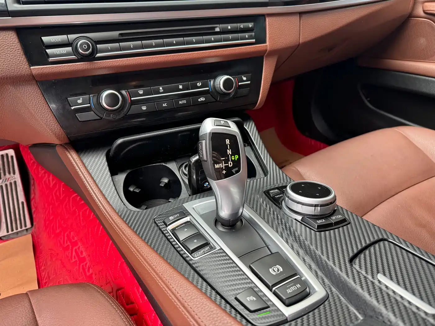 BMW 5 Series 2017 520Li Classic Edition фото 10