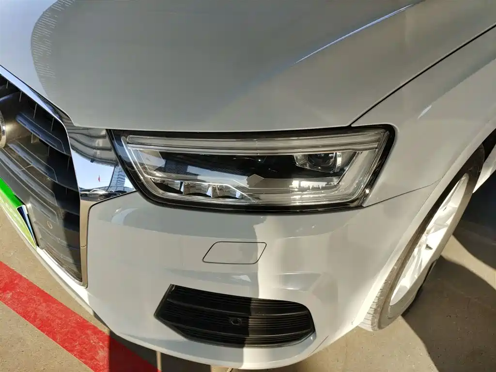 Audi Q3 2018 30th Anniversary Edition 30 TFSI Fashion фото 15
