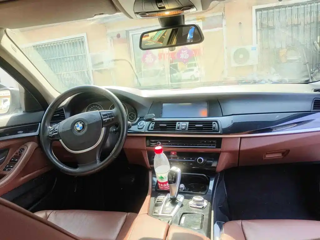 Фото 12 - BMW 5 Series (Import)