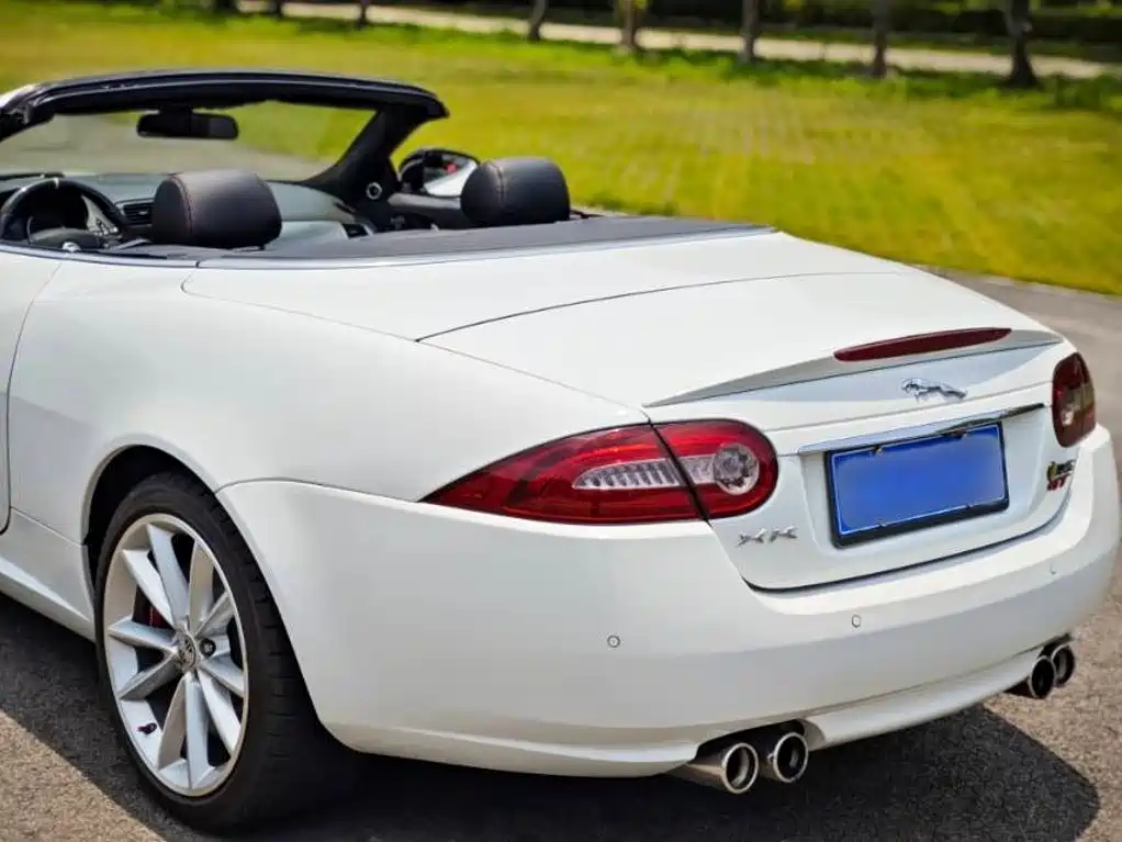 Фото 12 - Jaguar XK