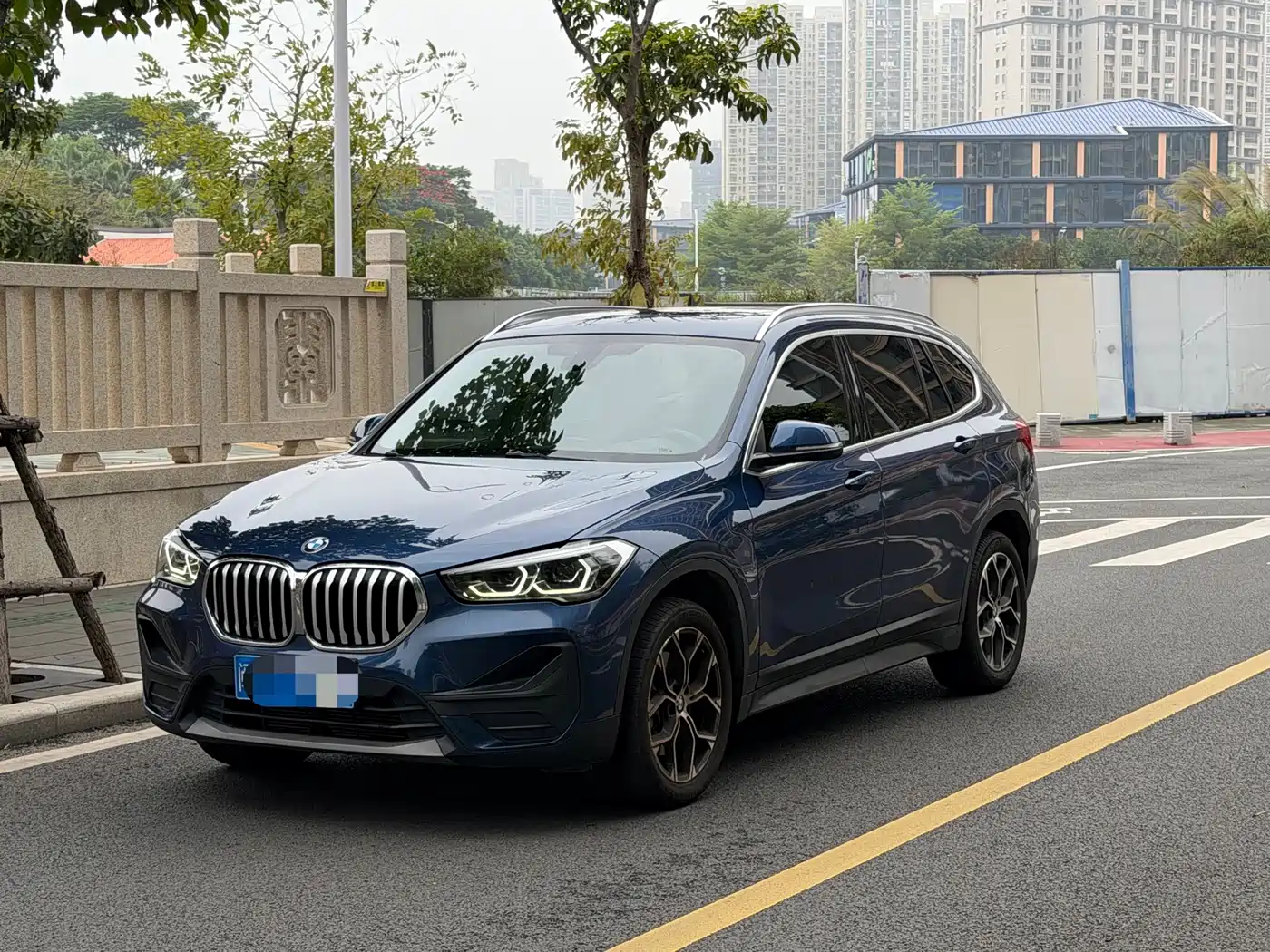 BMW X1 2021 sDrive25Li Leading